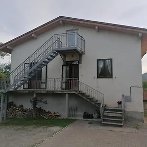 Casa vacanze La Soffitta Di Anita, Bedonia